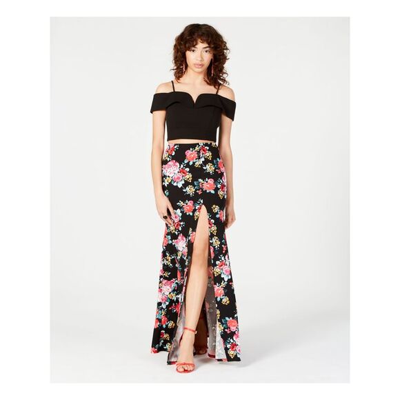 NWT B DARLIN Womens Black Spaghetti Strap Evening Top Size: 5\6 - Picture 1 of 4